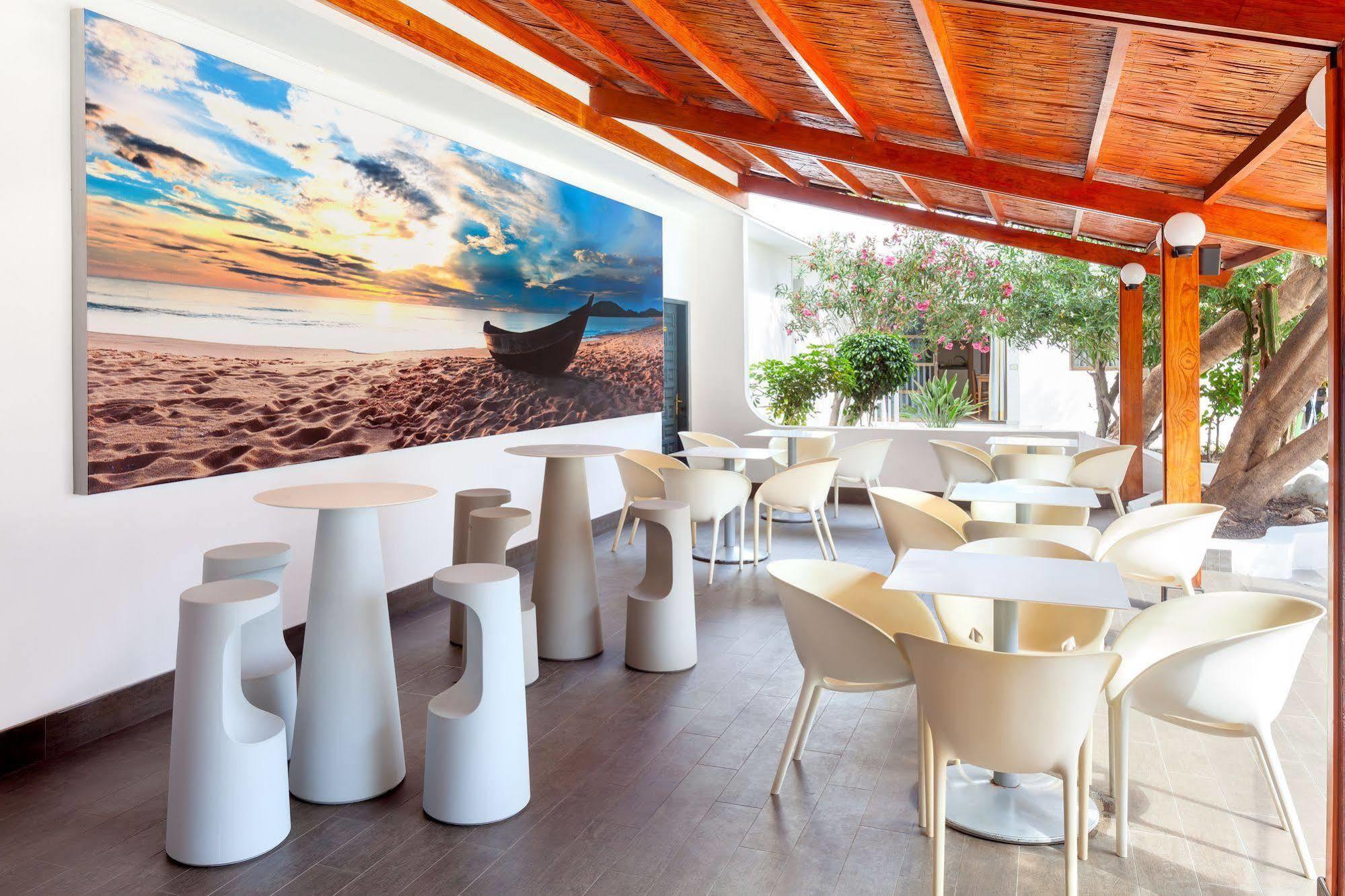 Aguamar Apartamentos, Los Cristianos Downtown מראה חיצוני תמונה
