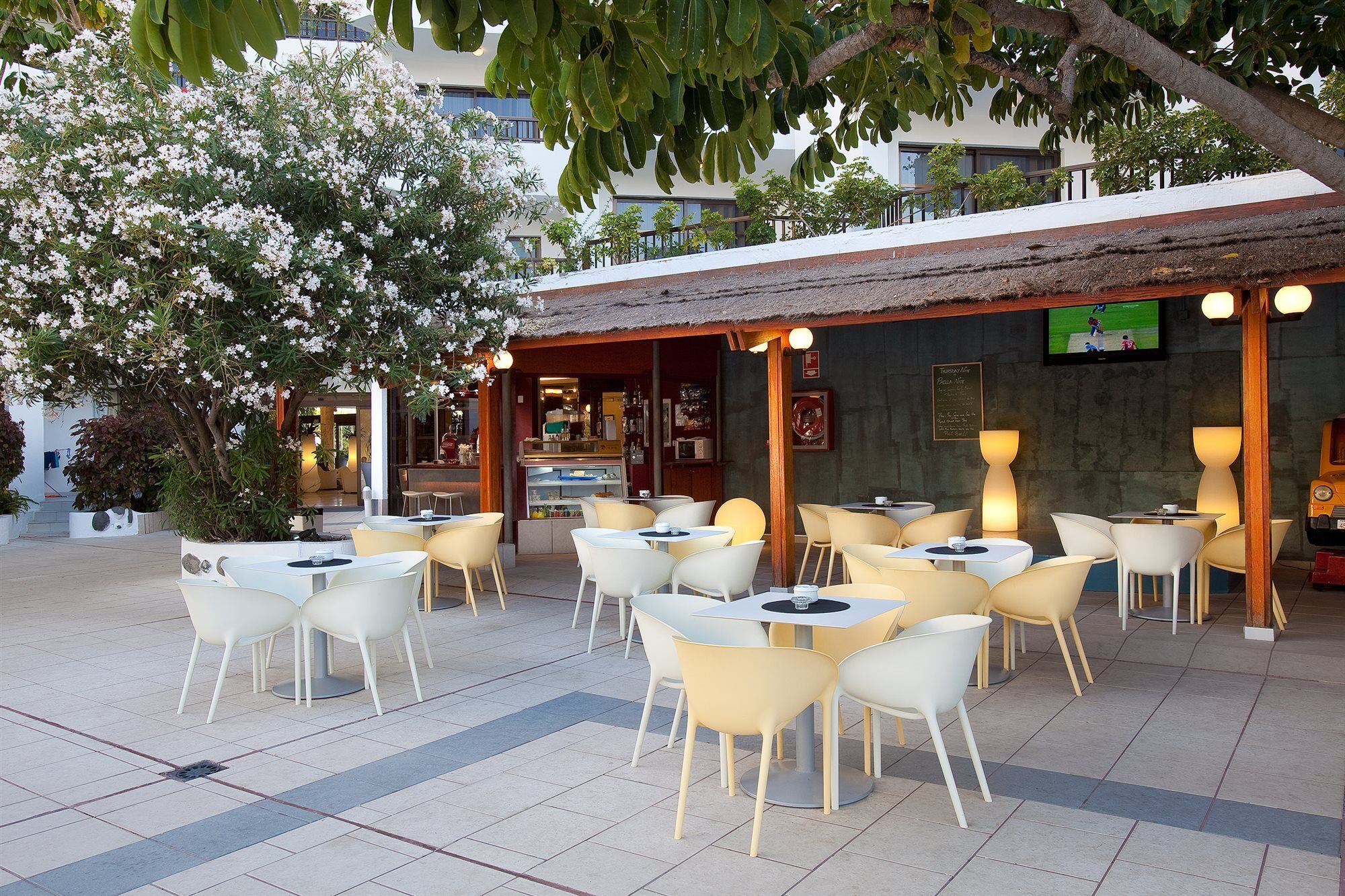 Aguamar Apartamentos, Los Cristianos Downtown מראה חיצוני תמונה